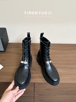 Mandalı İngiliz Patent Deri Dantel-up Fransız Kahverengi Martin Çizmeler kadın 2023 Yeni Tıknaz Topuk yarım çizmeler kadın İlkbahar Ve Sonbahar