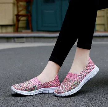 2023 Yeni Örgü Ayakkabı Kadın Ayakkabı Bayanlar Kadın rahat ayakkabılar Tarzı Kızlar Sneakers Kadın Nefes yürüyüş ayakkabısı