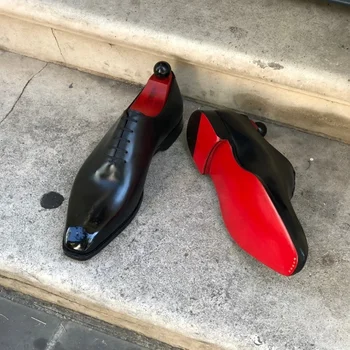Yeni Kırmızı Taban Brogue Ayakkabı Erkekler Siyah İş Erkek Resmi Ayakkabı Dantel-up Yuvarlak Ayak İlkbahar / Sonbahar Boyutu 38-46 Ücretsiz Kargo