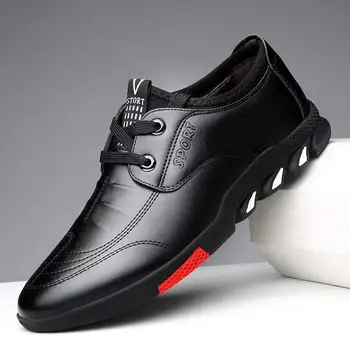 Erkek Rahat deri ayakkabı Bahar 2023 erkek ayakkabıları Rahat Kayma iş ayakkabısı Erkek Yumuşak kaymaz Loafer'lar Yaz düz ayakkabı