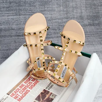 Moda Kadın Rahat Açık Slaytlar Perçin düz ayakkabı Kadın Yaz GLADYATÖR Zarif Bayanlar Sandalet