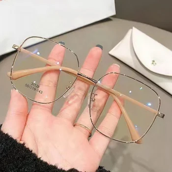 Moda Retro Anti mavi ışık gözlük Büyük Kare Metal çerçeve Kadın erkek Bilgisayar Oyun göz koruması Zarif gözlük
