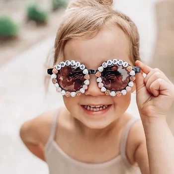 YENİ Stil Yapışkan Çiçek çocuk Güneş Gözlüğü Moda Erkek Kız Yuvarlak Çerçeve Gözlük Bebek Açık UV400 Güneş Koruma