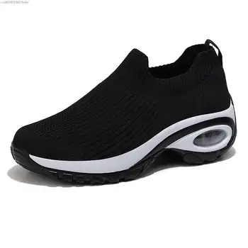 Erkek koşu ayakkabıları Yaz erkek Alev Sneakers Uçan Örgü spor ayakkabı Açık Nefes Koşu Erkekler spor ayakkabı DDA