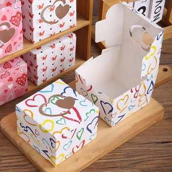10 adet Kağıt Hediye Kutuları Düğün Parti Sevgililer Günü İçi Boş Kalp Hediye Ambalaj Kutuları DIY Pişirme Kek Kurabiye Ambalaj Malzemeleri