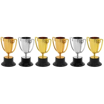 6 Adet Kupa Oyuncak Futbol Oyuncaklar Çocuklar Rekabet Ödülü Mini Madalya Dekor Komik Yetişkinler için Plastik Kupa Çocuk Küçük