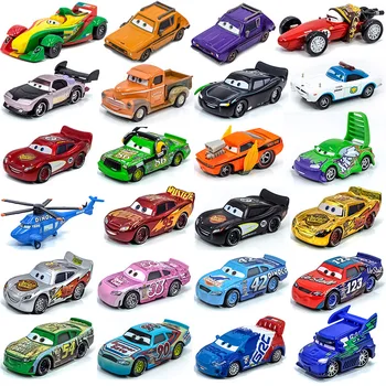Disney Pixar Arabalar 2 3 Yıldırım Mcqueen Malzeme Mc Füze Civciv Hicks 1: 55 Diecast Araç Metal Oyuncak Araba Doğum Günü Hediyesi Çocuk