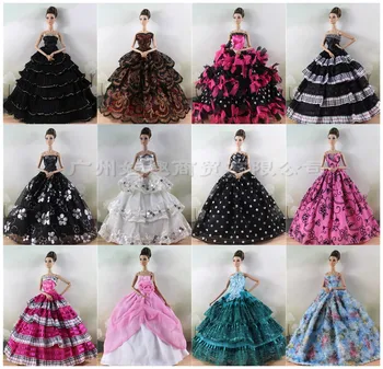 1 x Rastgele El Yapımı Dantel düğün elbisesi Akşam Parti Balo Dollhouse Aksesuarları Prenses Elbise barbie bebek Çok Tarzı